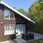 Ferienpark Sauna Garten 49 펜션 *
