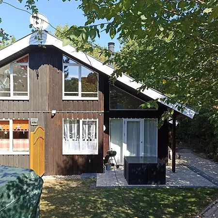 Ferienpark Sauna Garten 49 * 엑스테르탈
